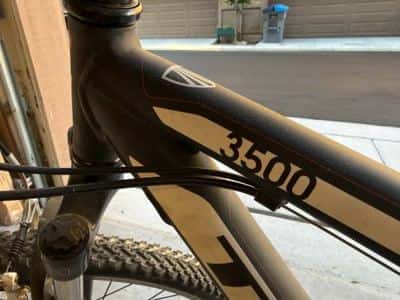 Trek 3500 mountain bike 2