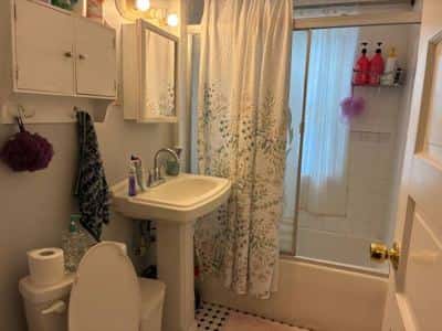 Unfurnished North Quincy Room Available July 19 6