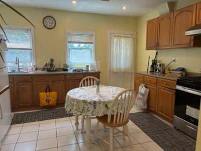 Unfurnished North Quincy Room Available July 19 1