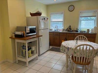Unfurnished North Quincy Room Available July 19 2
