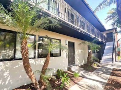 One Bedroom Apt! Available Now! $1,500 Visa Gift Card Special! 7