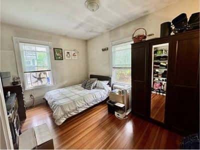 1 bdr + home office in 2 bdr (available 9/1) 3