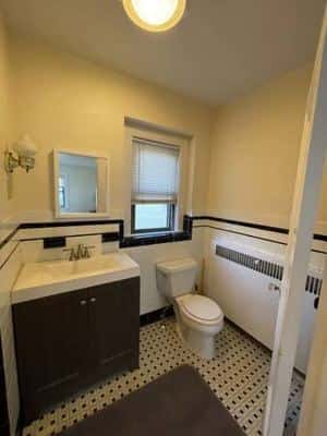 Large master suite with private bath in a 3-bedroom apt near Tufts 5