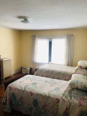 Huge 4+bdrm  on center Street JP 8