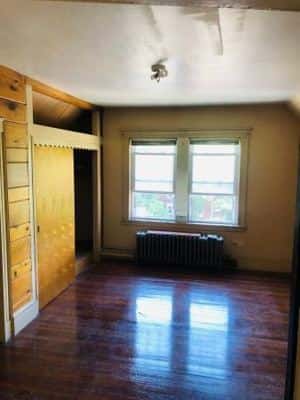 Huge 4+bdrm  on center Street JP 4