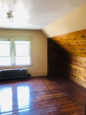 Huge 4+bdrm  on center Street JP 6
