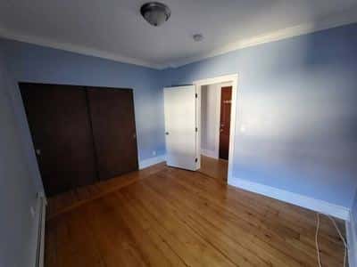Sunny 2 Bedroom Apartment ☀️ 2 Free Parking Spots + Private Roof Deck 6