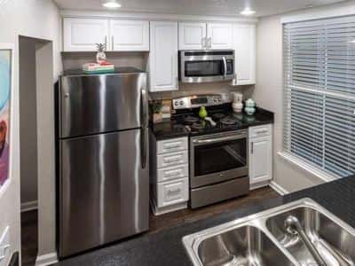 Rare Corner Apartment! Park Views & Golden Morning Light 1