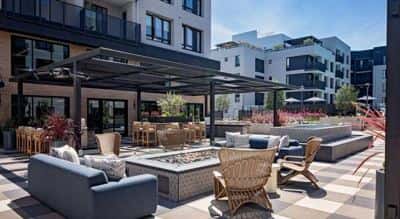 Unbeatable Location! Luxury 1 BR, First Month Specials Available 2