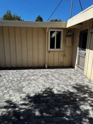18594 Loree Avenue Cupertino, CA 95014 3 BR, 1BathR, 1350Sf, $4700 3