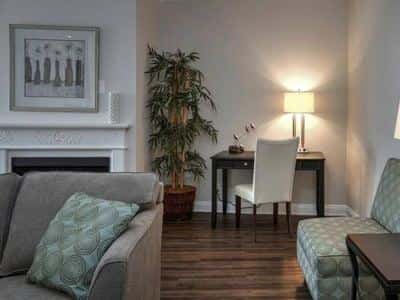 Roof-Top Jacuzzi, Soothing Spa, Fully Equipped Kitchens 4