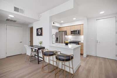 TMLP 15-mo. | Beachside Apartments in Santa Monica with Limited-Time Specials 1