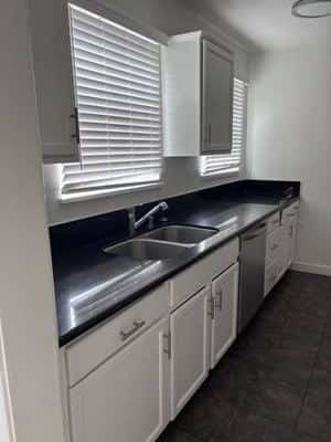 Remodeled, light Fflled 1 bed, 1 bath in heart of WEHO 4