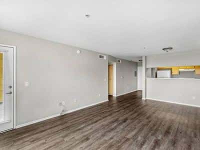 Senior 55+ Living! 2 BR Retreat in Central LA - Must-See Amenit 5