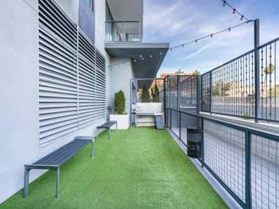 Available Now! 3 Bedroom Apartments at Modera Argyle 8