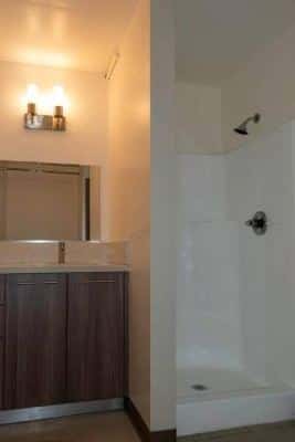 High Ceilings, Artist-In-Residence Spaces Available, Elevator Access 4