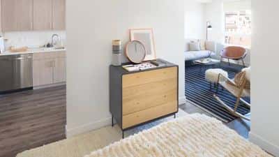 Lease Now at Axis DTLA! 5