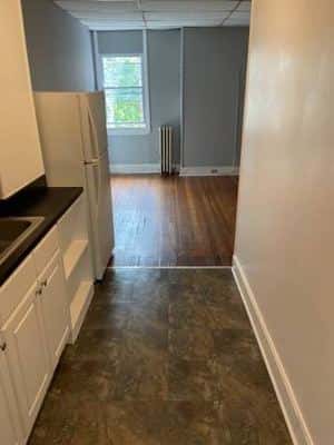 2 Bedroom Charles Village 4