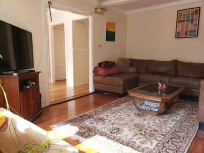 Bright Room nr Bus59, 2 Mile to D-line T, Incl Utilities/WiFi/Parking 5