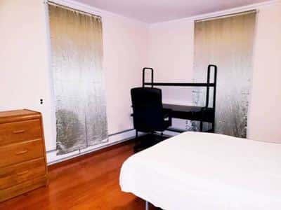 Bright Room nr Bus59, 2 Mile to D-line T, Incl Utilities/WiFi/Parking 1