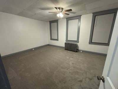 nice 4 bedroom house updated for imediate move in 4
