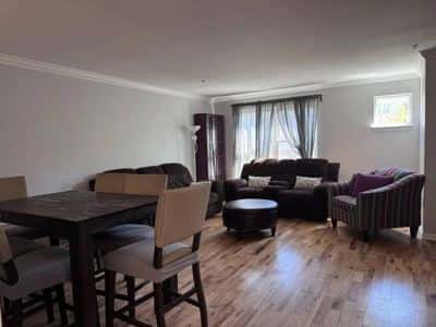 Spacious 3 Bed, 2.5 Bath Townhouse – Ideal for Students & Professors | 8