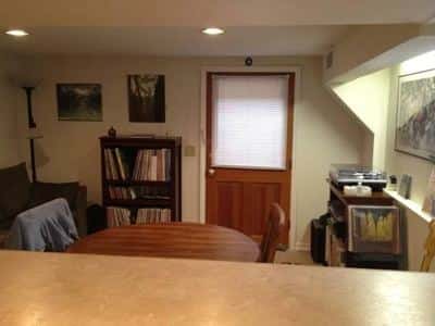 Available Aug. 20th-Charming 1 bedroom apartment in quiet building - O 2