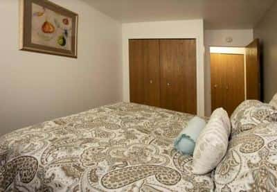 Oversized Closets, Laundry Facility, Gas Range 7