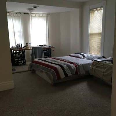 Available July 20th-3 Bedroom Apartment - N. Thayer Street-Kerrytown/M 7