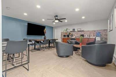 1 Bed, 24-Hour Fitness Center, Ypsilanti MI 7