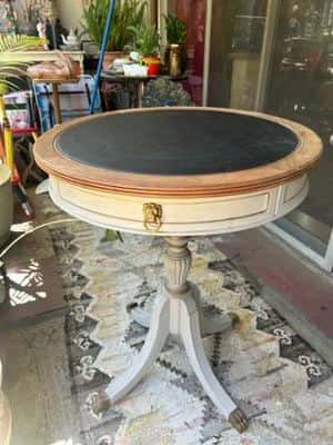 Vintage French Provincial Duncan Phyfe Drum Table Round Accent Table 4