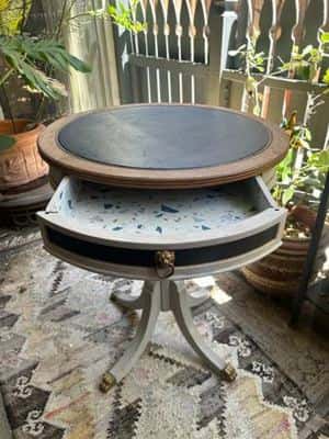 Vintage French Provincial Duncan Phyfe Drum Table Round Accent Table 5