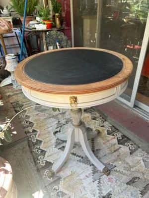 Vintage French Provincial Duncan Phyfe Drum Table Round Accent Table 6