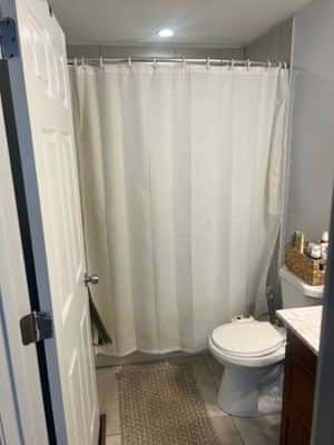 Bedroom and office for rent in Medford, MA 7