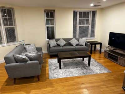 Entire 1st floor in two-story 3BD/2BR, 12 month lease 2