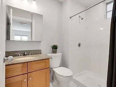 Entire 1st floor in two-story 3BD/2BR, 12 month lease 3