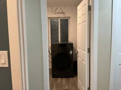 Room for Share 8