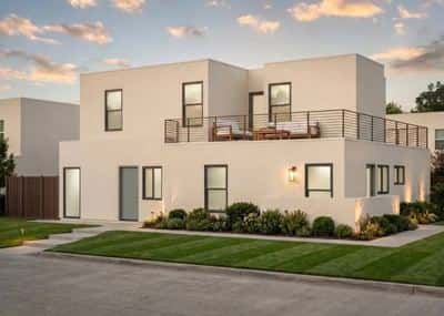 **Modern Luxury Meets SOLA Living** 1