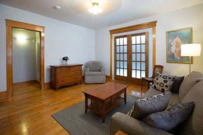 ALL UTILITIES INCLUDED - FURNISHED - near YALE SOM 4