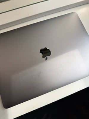 Macbook Air 2020 13inch (A2179) 2