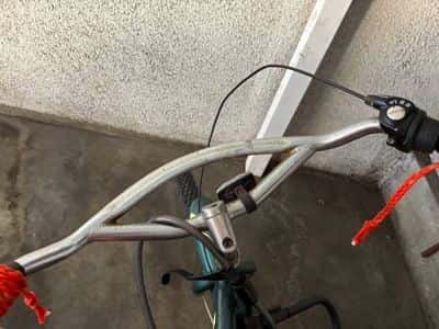Huffy Regalta Cruiser Bike - 3-Speed 5