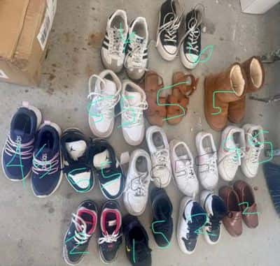 Free kids shoes( size 1.5/2 and 5.5/6) 1