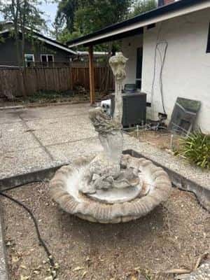 FREE - Mermaid Fountain 3