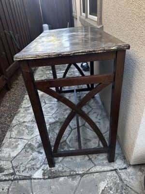 dark mahogany colored table 1