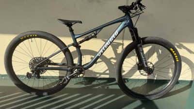 Specialized Chisel Comp 2025/2026 Mountain Bike - Large - Perfect cond 4
