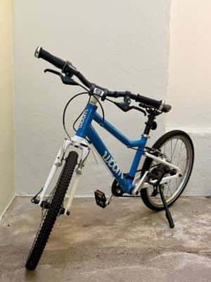 Woom 4 Lightweight 20” Kids Bike – 8 Speed – Blue 1