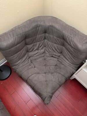 LOUNGE SOFAS 2