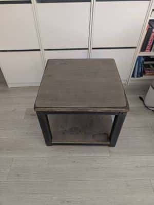 Coffee table 24"x 24" . Height 20" 2