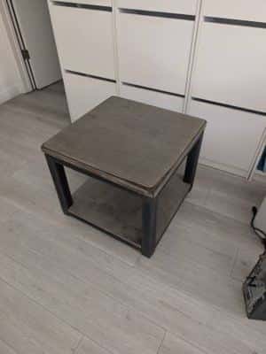 Coffee table 24"x 24" . Height 20" 1
