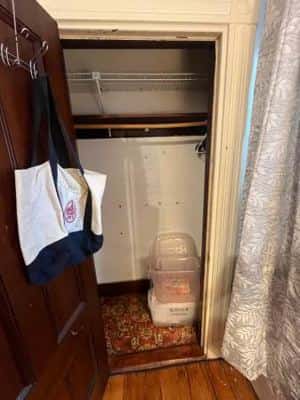 Quiet Room in 2BR Davis Square Apartment for Sept 1st 8